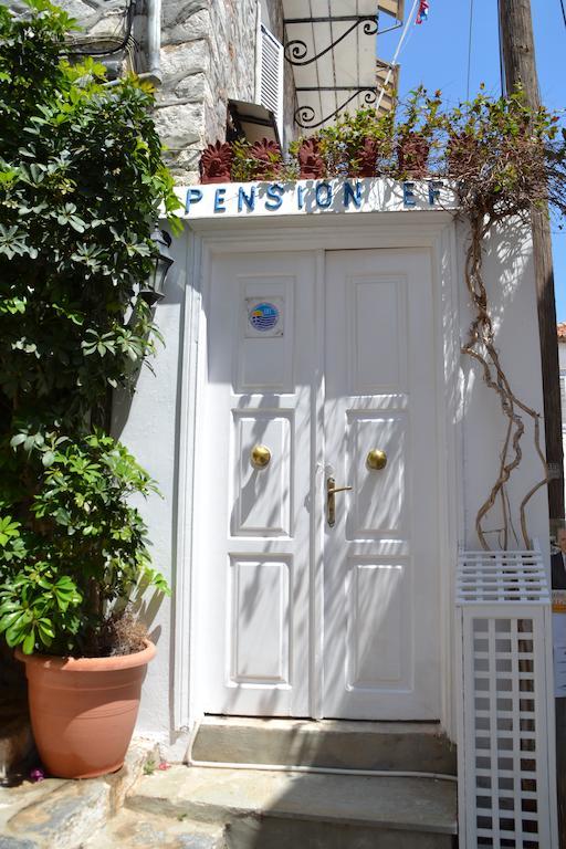 Pension Efie İdra Dış mekan fotoğraf